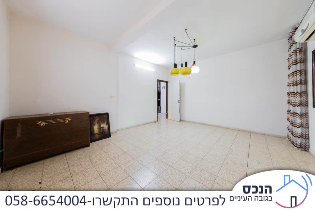 בית פרטי למכירה בתל חי, גני אילן קרית אונו – חדר שינה
