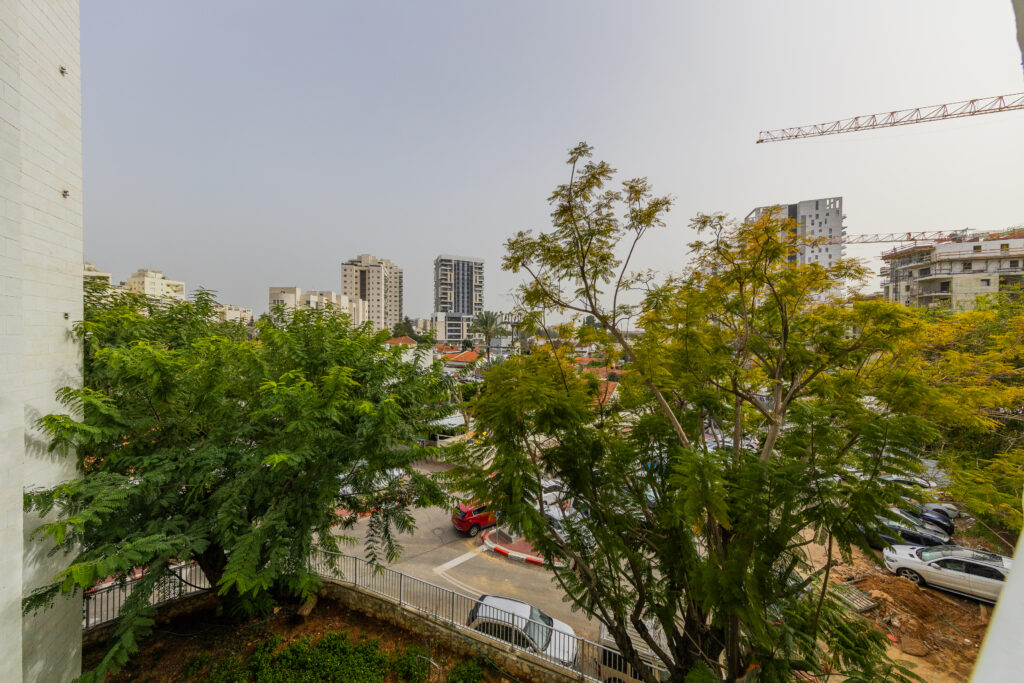דירה למכירה בשיכון רסקו, קריית אונו — 4 חדרים, 95 מ״ר